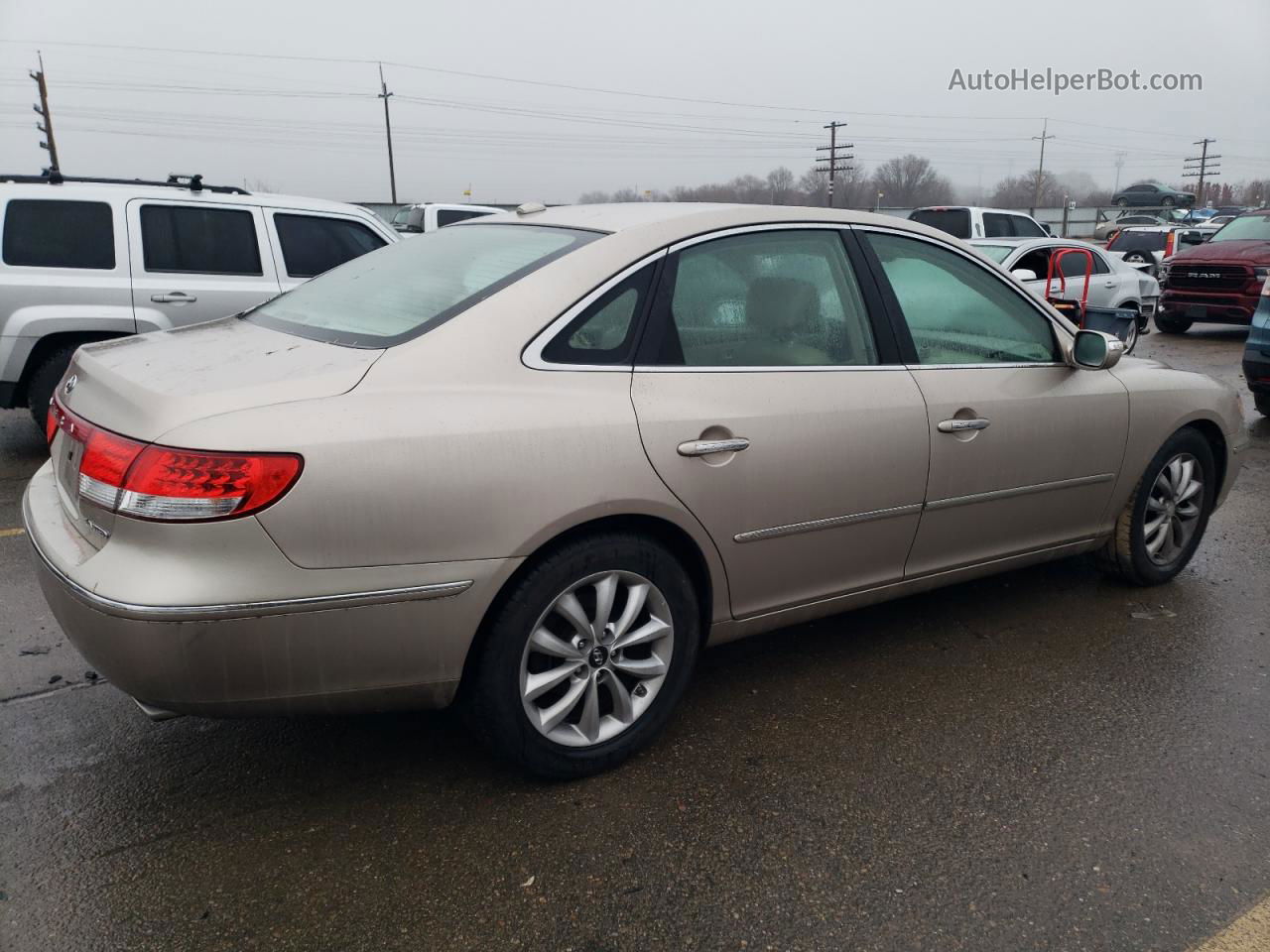 2008 Hyundai Azera Se Gold vin: KMHFC46F28A251544