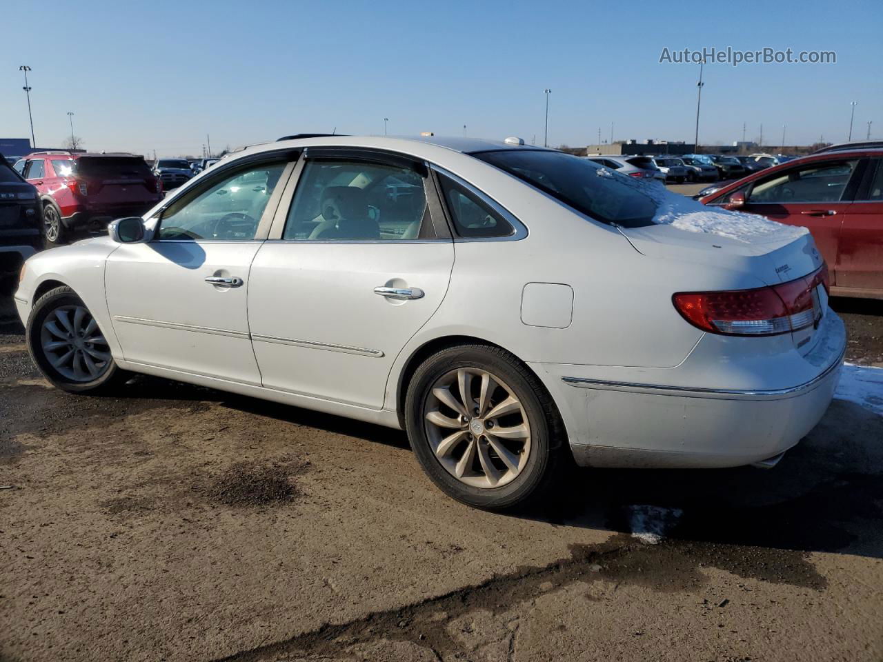 2008 Hyundai Azera Se White vin: KMHFC46F28A263922