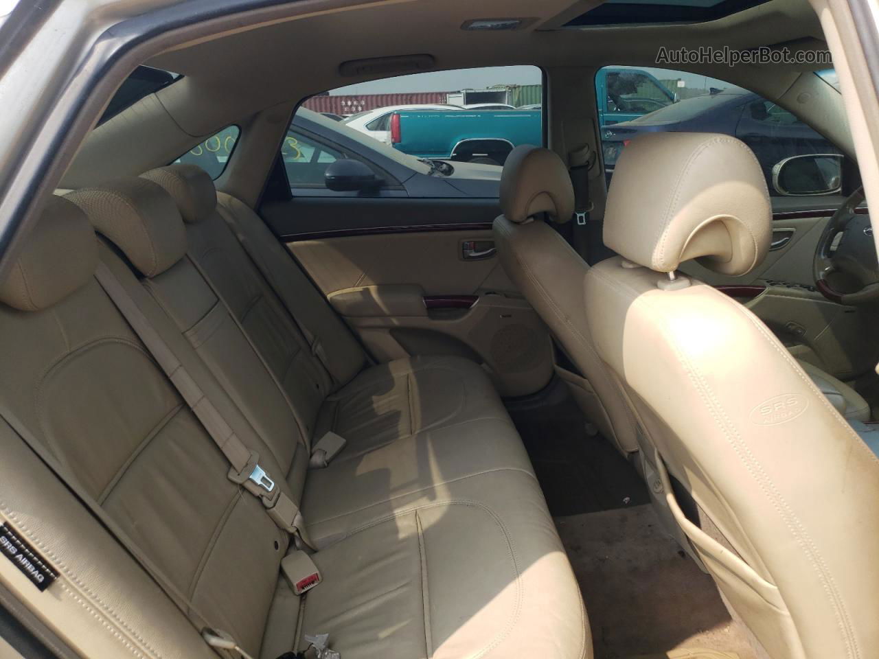 2008 Hyundai Azera Se Beige vin: KMHFC46F28A321012