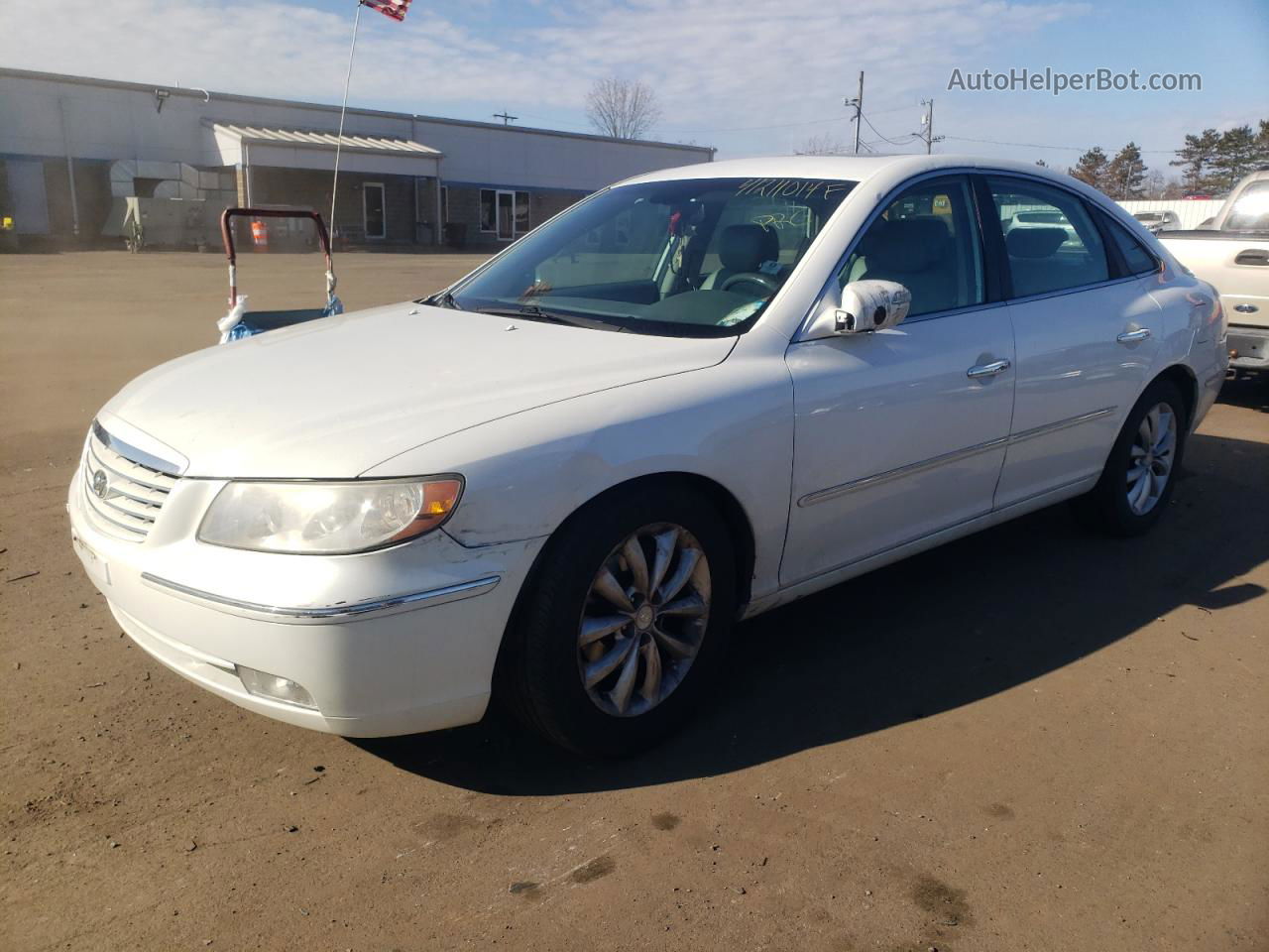 2008 Hyundai Azera Se White vin: KMHFC46F38A334111