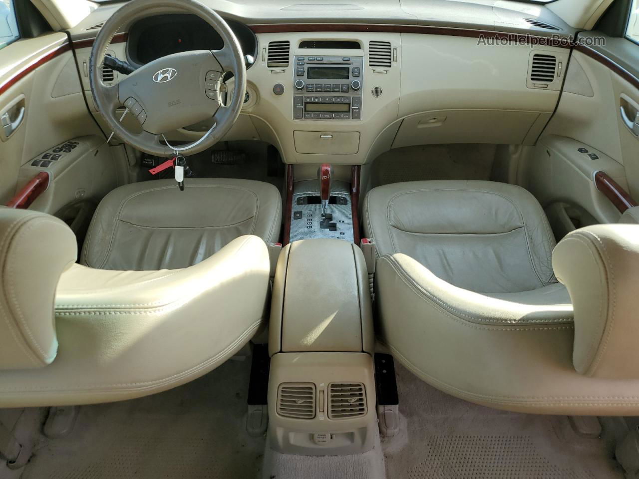 2008 Hyundai Azera Se Белый vin: KMHFC46F58A263946