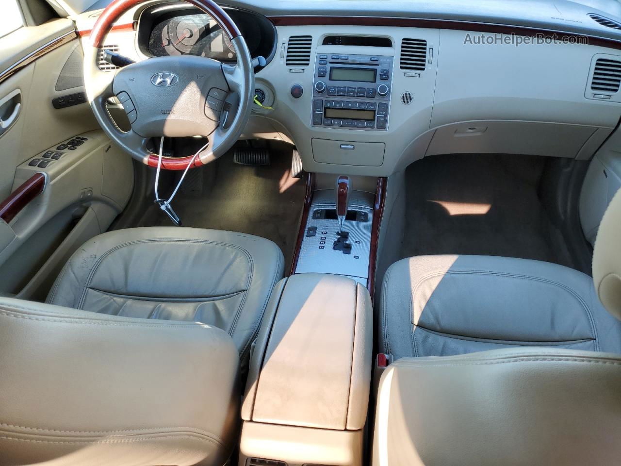 2008 Hyundai Azera Se Белый vin: KMHFC46F58A310344