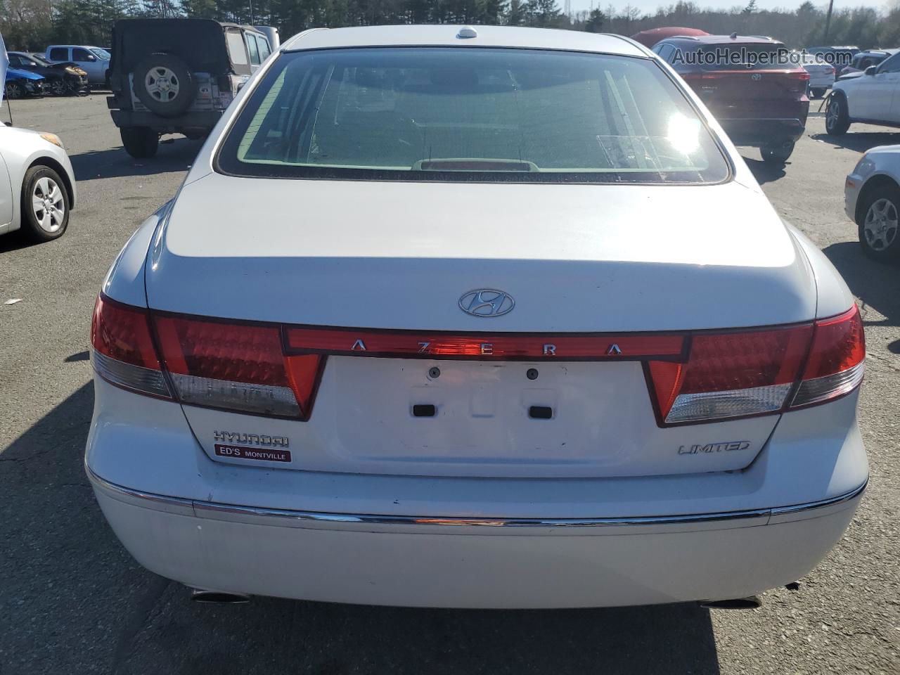 2008 Hyundai Azera Se White vin: KMHFC46F68A331820