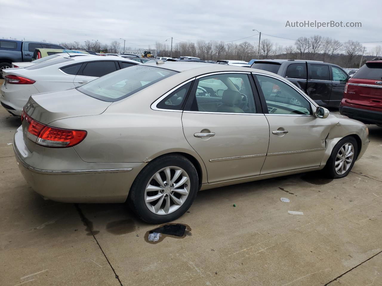 2008 Hyundai Azera Se Золотой vin: KMHFC46F88A320429