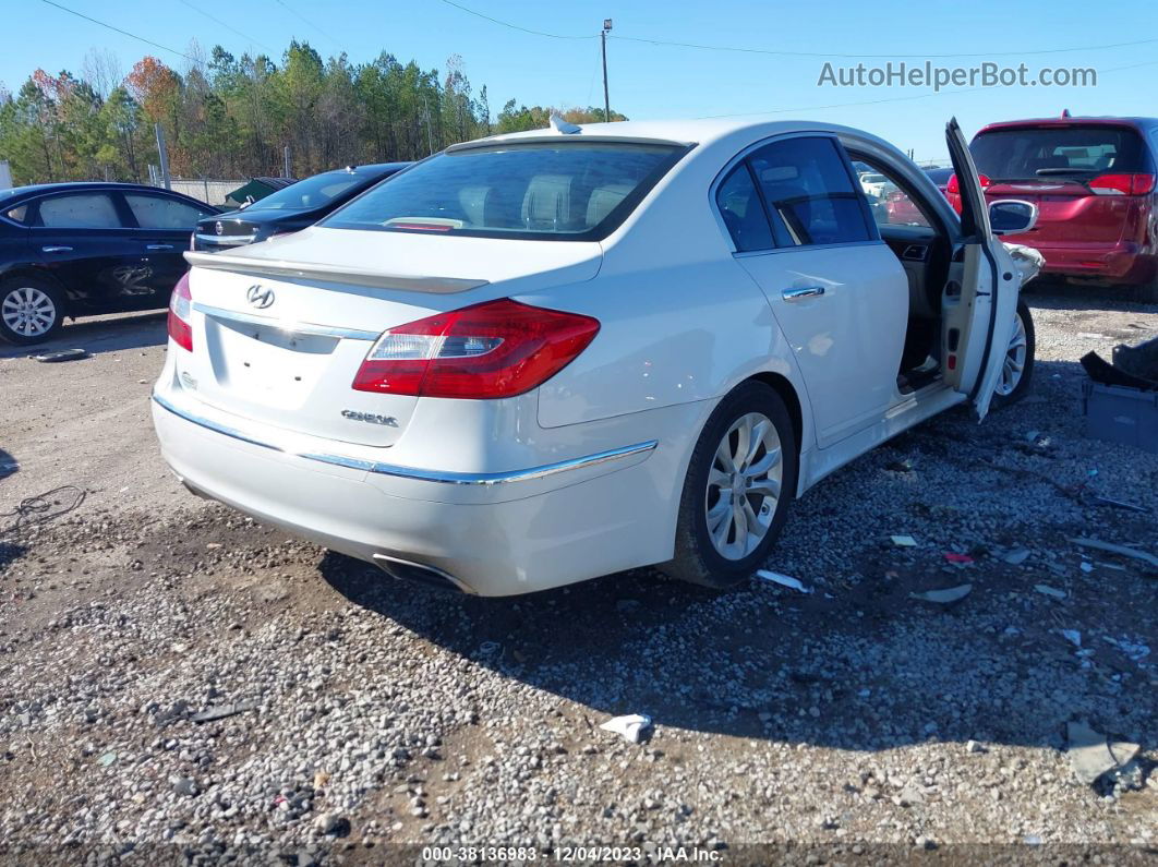 2013 Hyundai Genesis 3.8 White vin: KMHGC4DD0DU219769