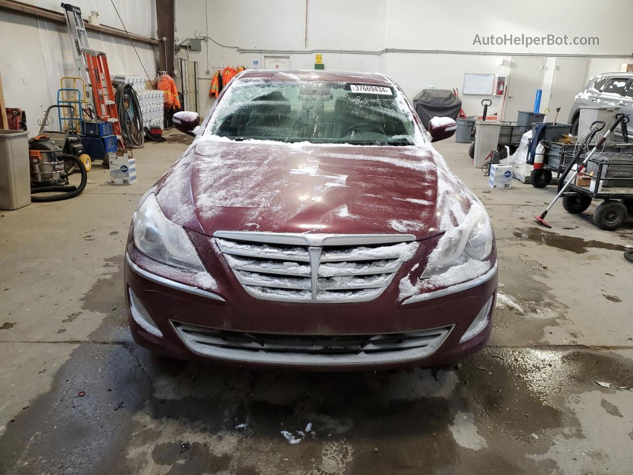 2013 Hyundai Genesis 3.8l Burgundy vin: KMHGC4DD1DU220736