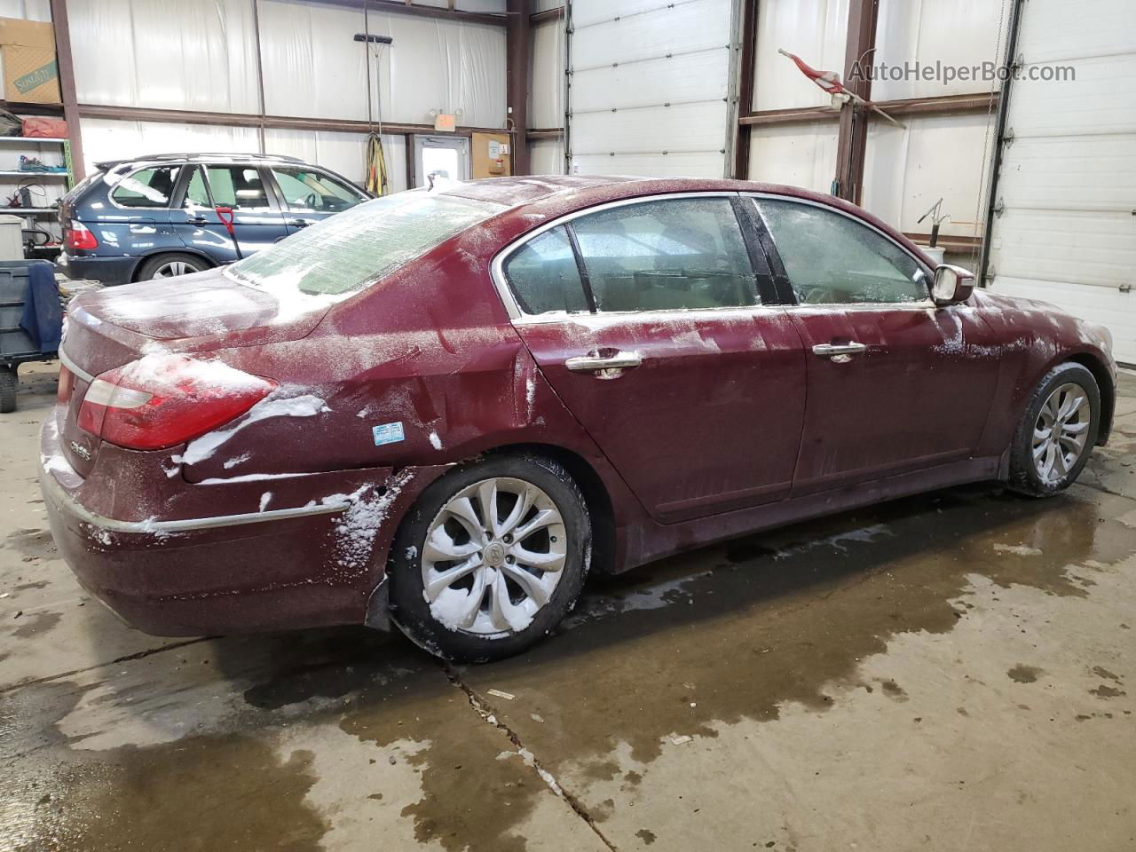 2013 Hyundai Genesis 3.8l Burgundy vin: KMHGC4DD1DU220736