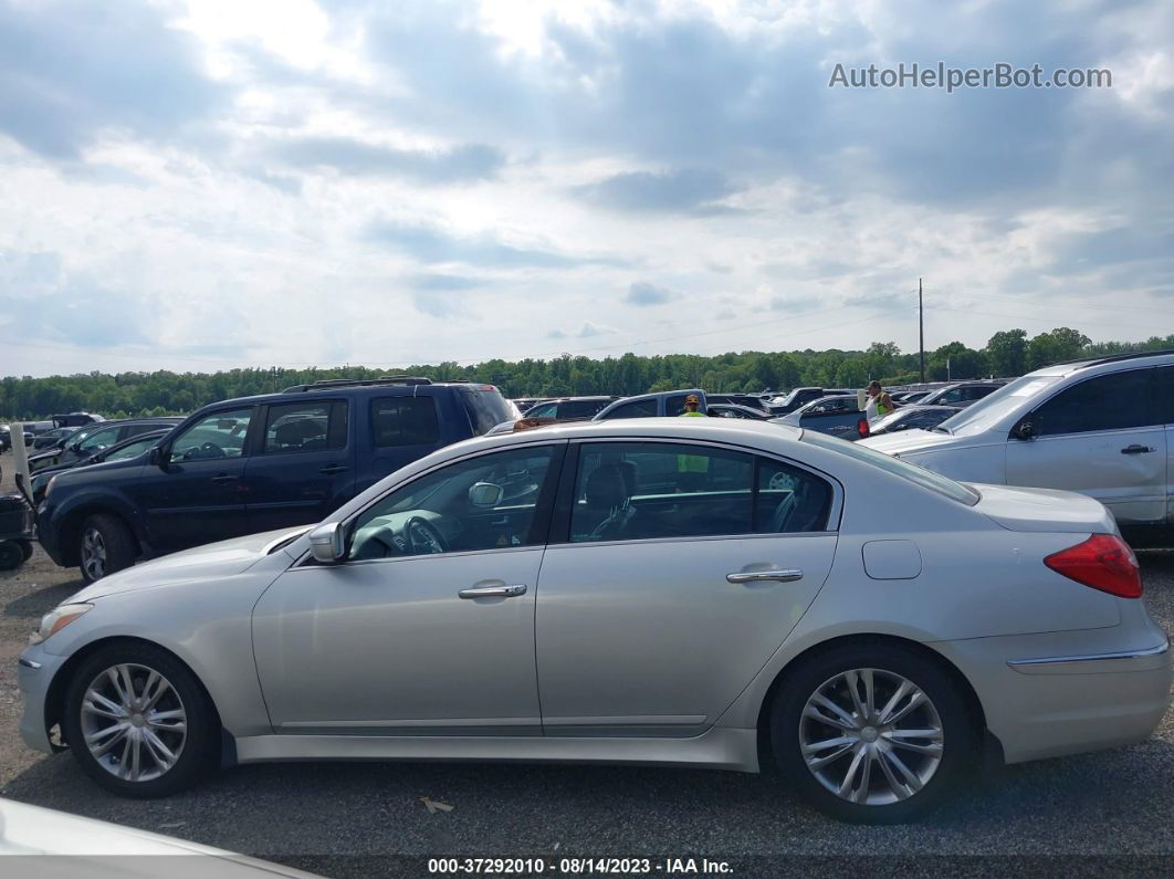 2013 Hyundai Genesis 3.8l Silver vin: KMHGC4DD1DU234202