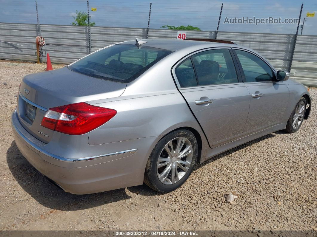 2013 Hyundai Genesis 3.8 Silver vin: KMHGC4DD3DU208846