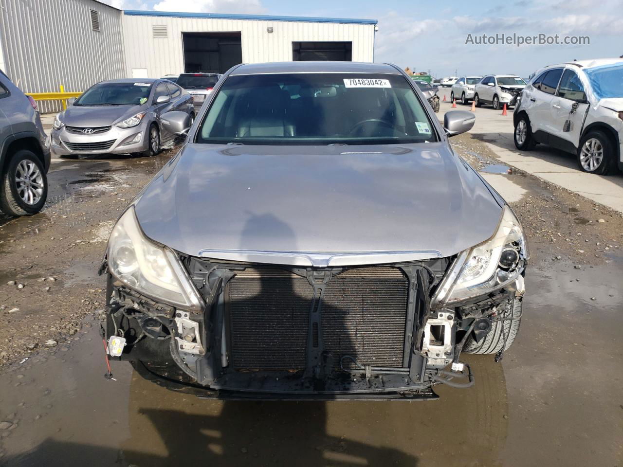 2013 Hyundai Genesis 3.8l Silver vin: KMHGC4DD3DU209589