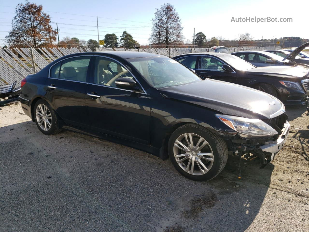 2013 Hyundai Genesis 3.8l Черный vin: KMHGC4DD3DU221001