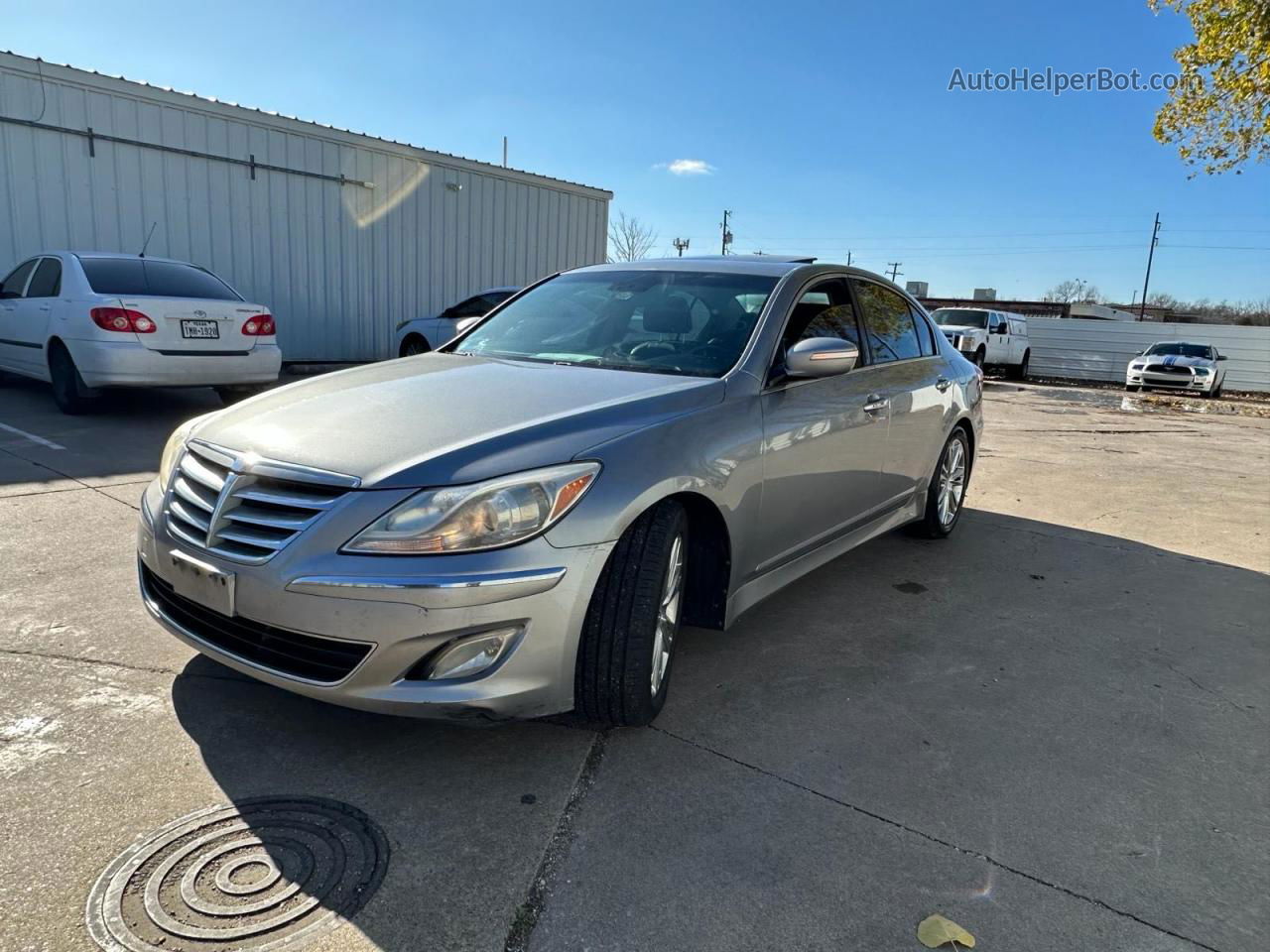 2013 Hyundai Genesis 3.8l Silver vin: KMHGC4DD3DU222214