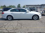 2013 Hyundai Genesis 3.8 White vin: KMHGC4DD3DU245752