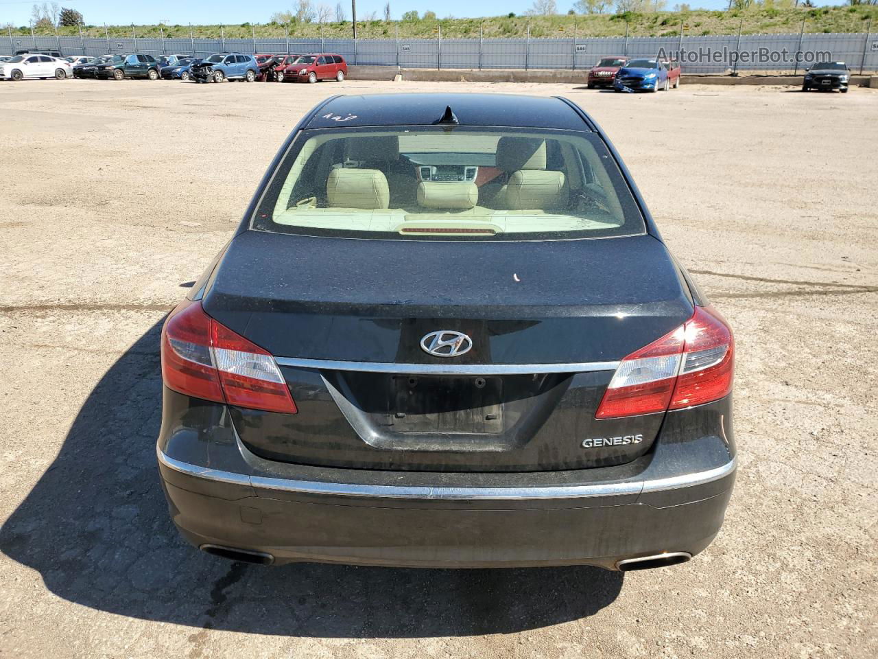 2013 Hyundai Genesis 3.8l Black vin: KMHGC4DD4DU225476