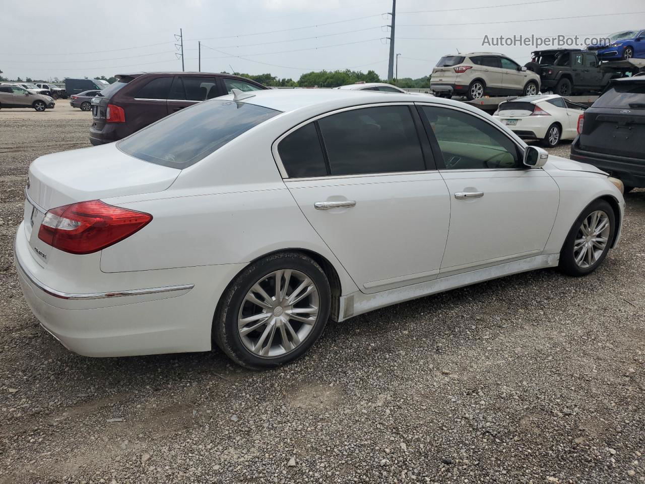 2013 Hyundai Genesis 3.8l White vin: KMHGC4DD4DU253990