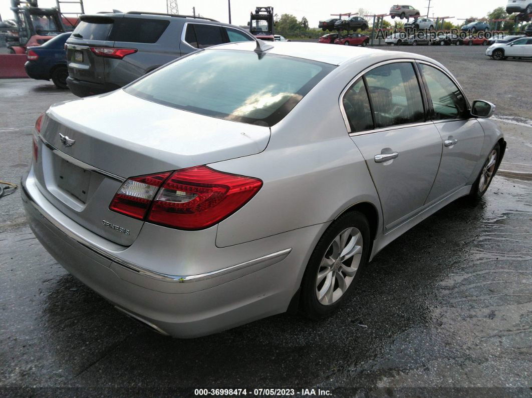 2013 Hyundai Genesis 3.8 Silver vin: KMHGC4DD5DU257501