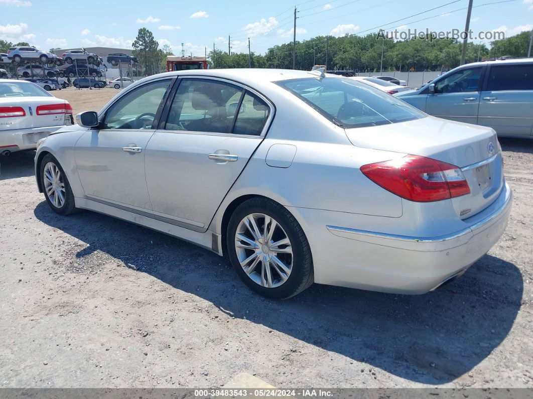 2013 Hyundai Genesis 3.8 Silver vin: KMHGC4DD7DU231255