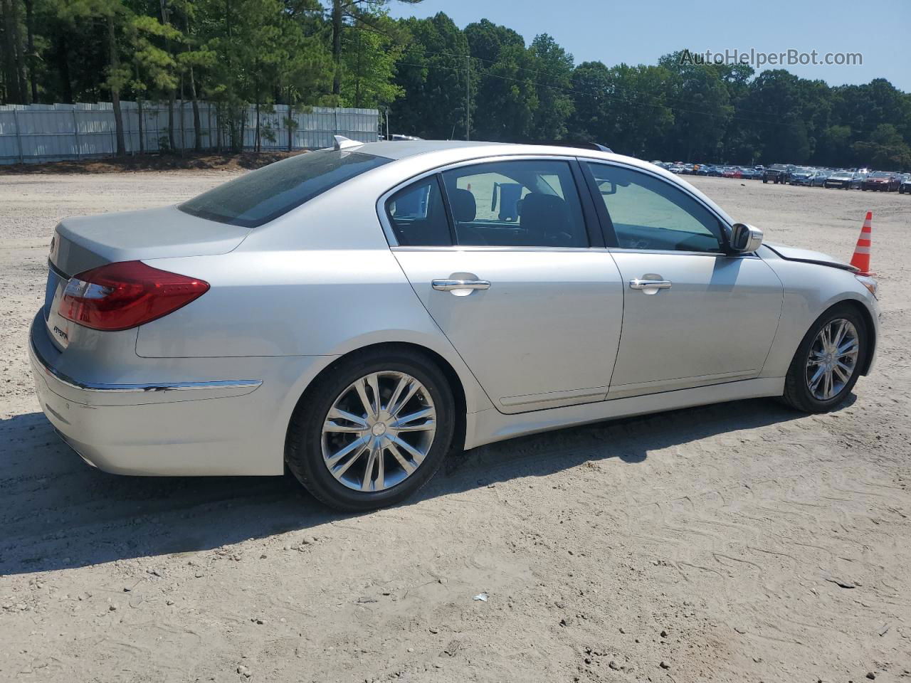 2013 Hyundai Genesis 3.8l Silver vin: KMHGC4DD7DU237279