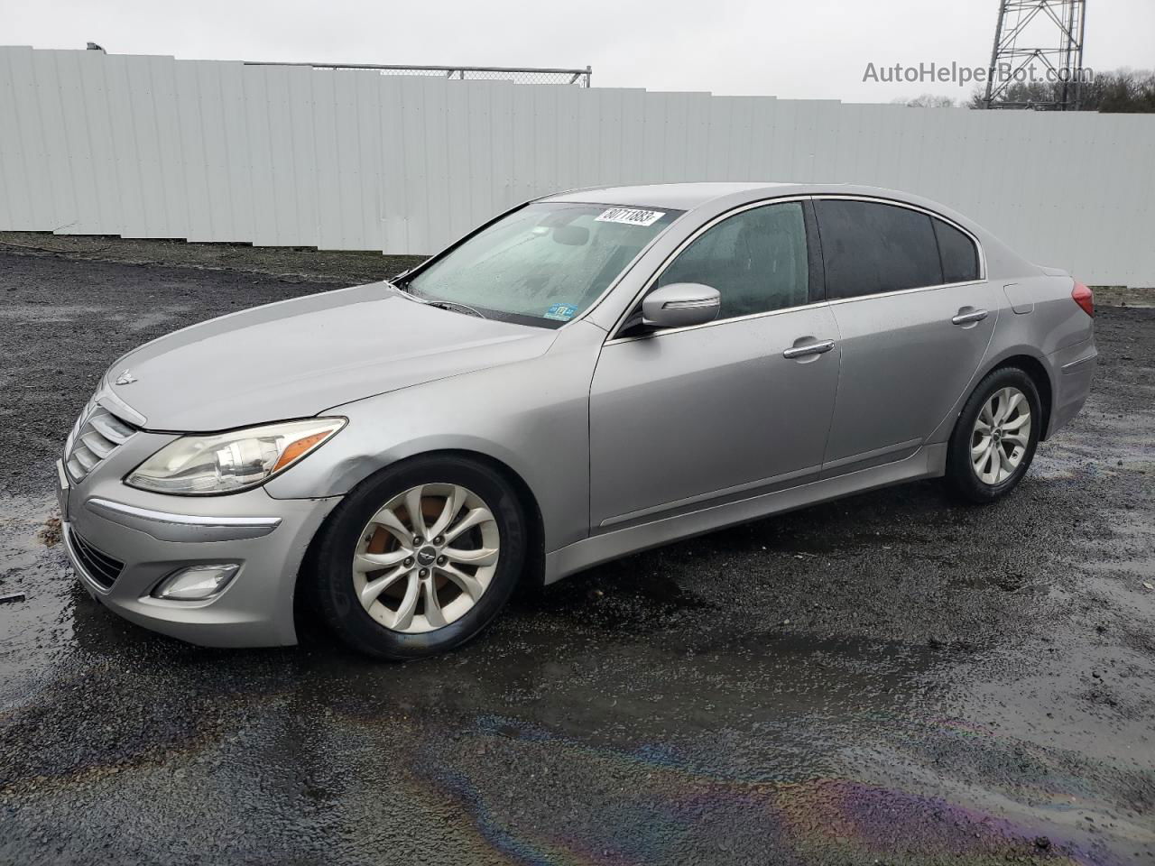 2013 Hyundai Genesis 3.8l Серебряный vin: KMHGC4DD9DU221844