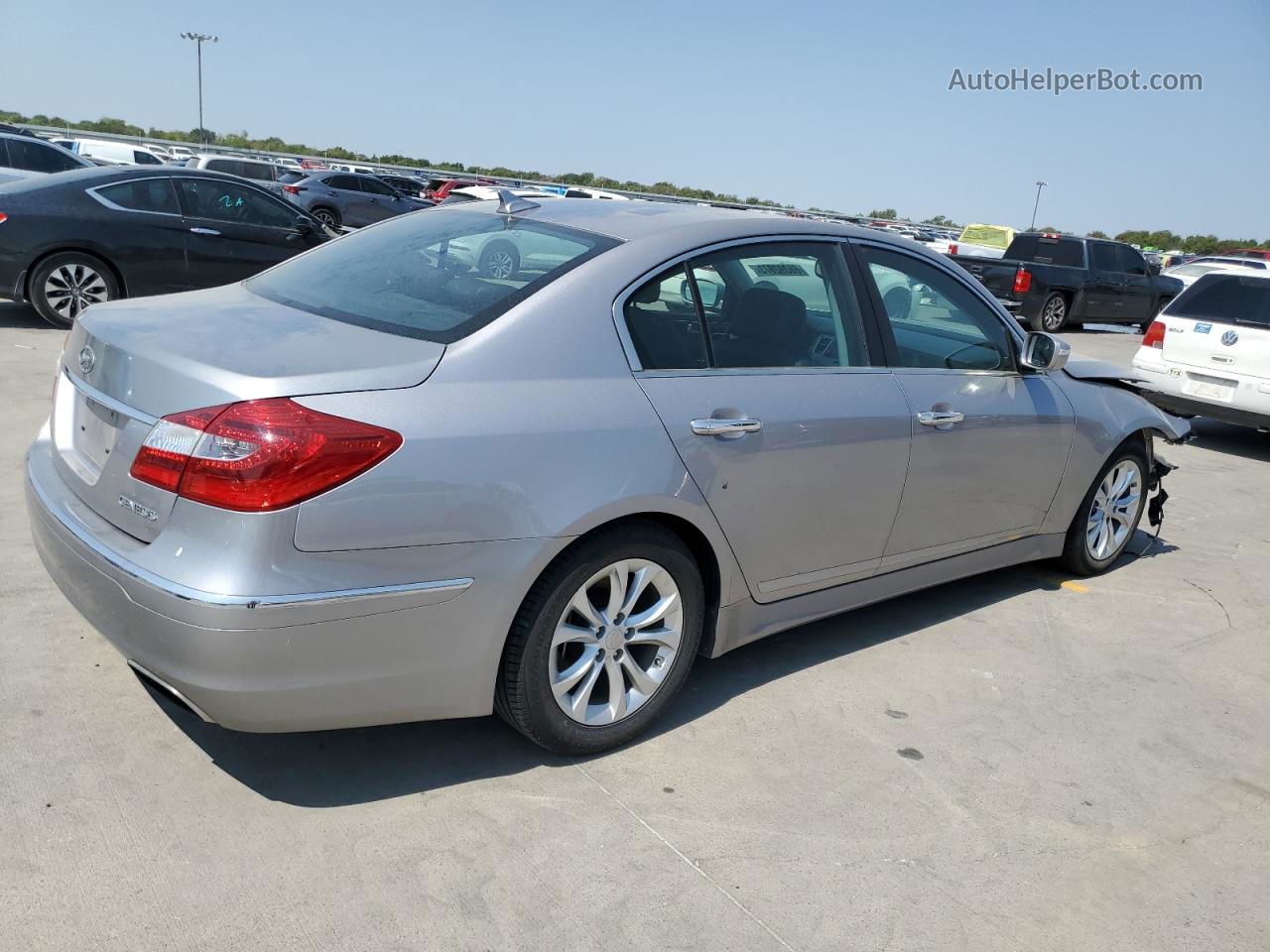 2013 Hyundai Genesis 3.8l Silver vin: KMHGC4DD9DU230382