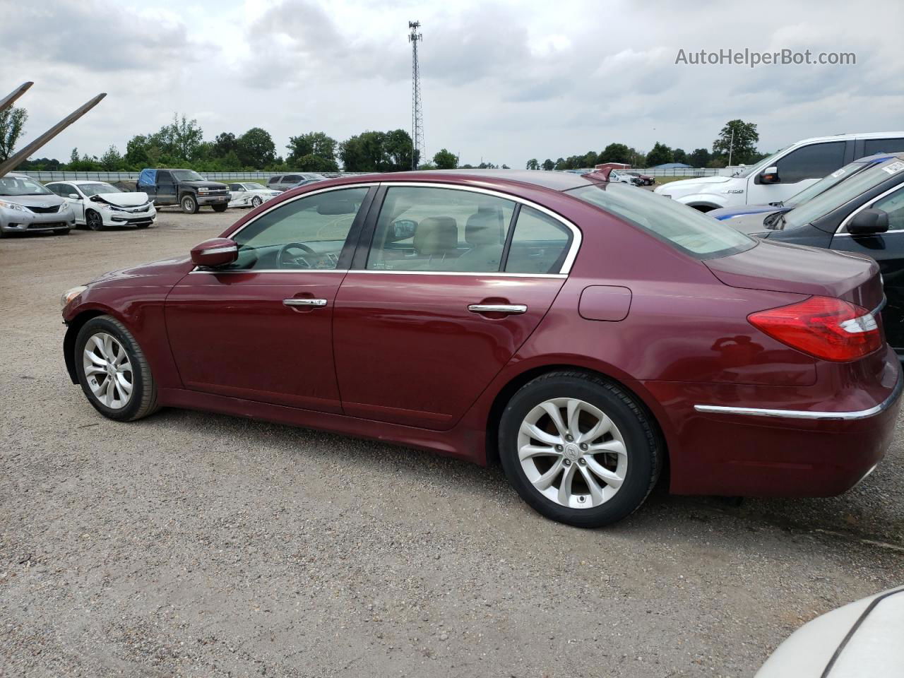 2013 Hyundai Genesis 3.8l Бордовый vin: KMHGC4DDXDU220105