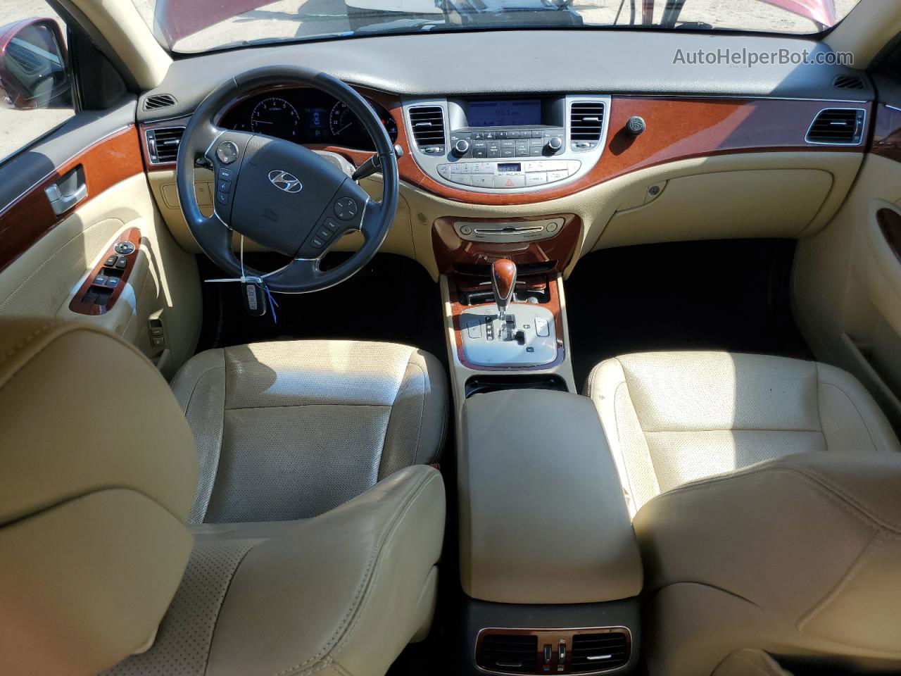 2013 Hyundai Genesis 3.8l Бордовый vin: KMHGC4DDXDU220105