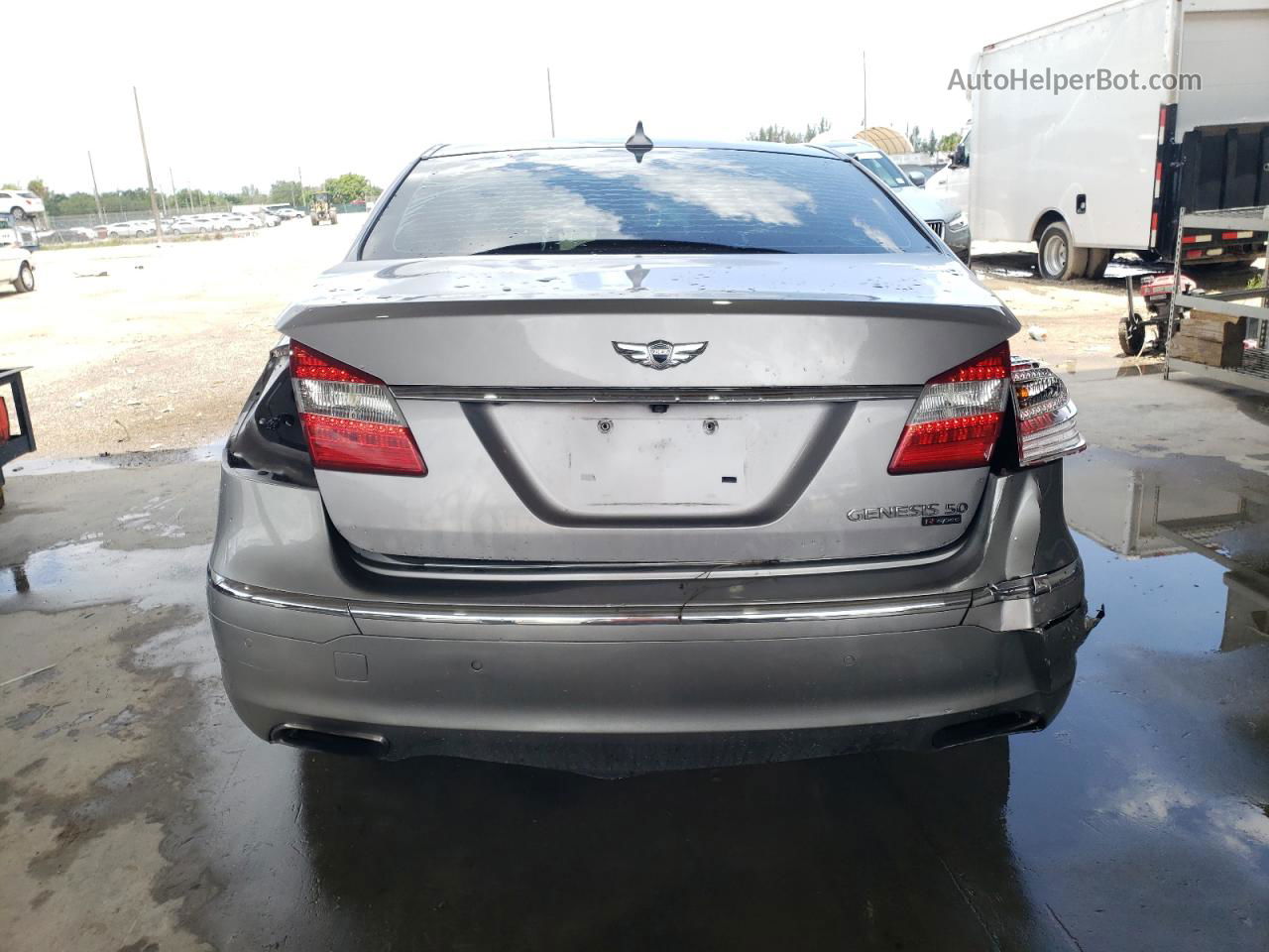 2013 Hyundai Genesis 5.0l Silver vin: KMHGC4DH2DU250007