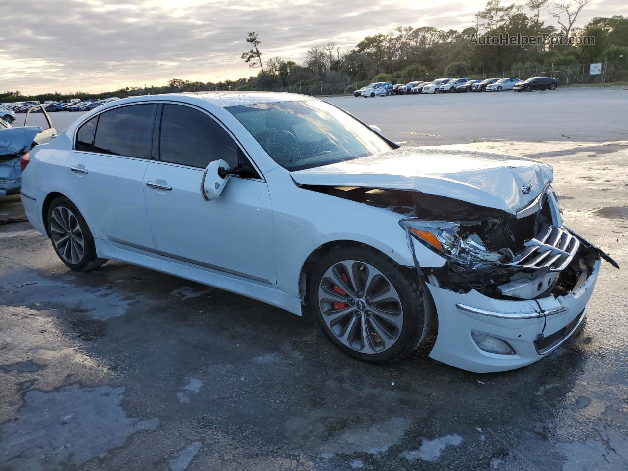 2013 Hyundai Genesis 5.0l White vin: KMHGC4DH9DU233799