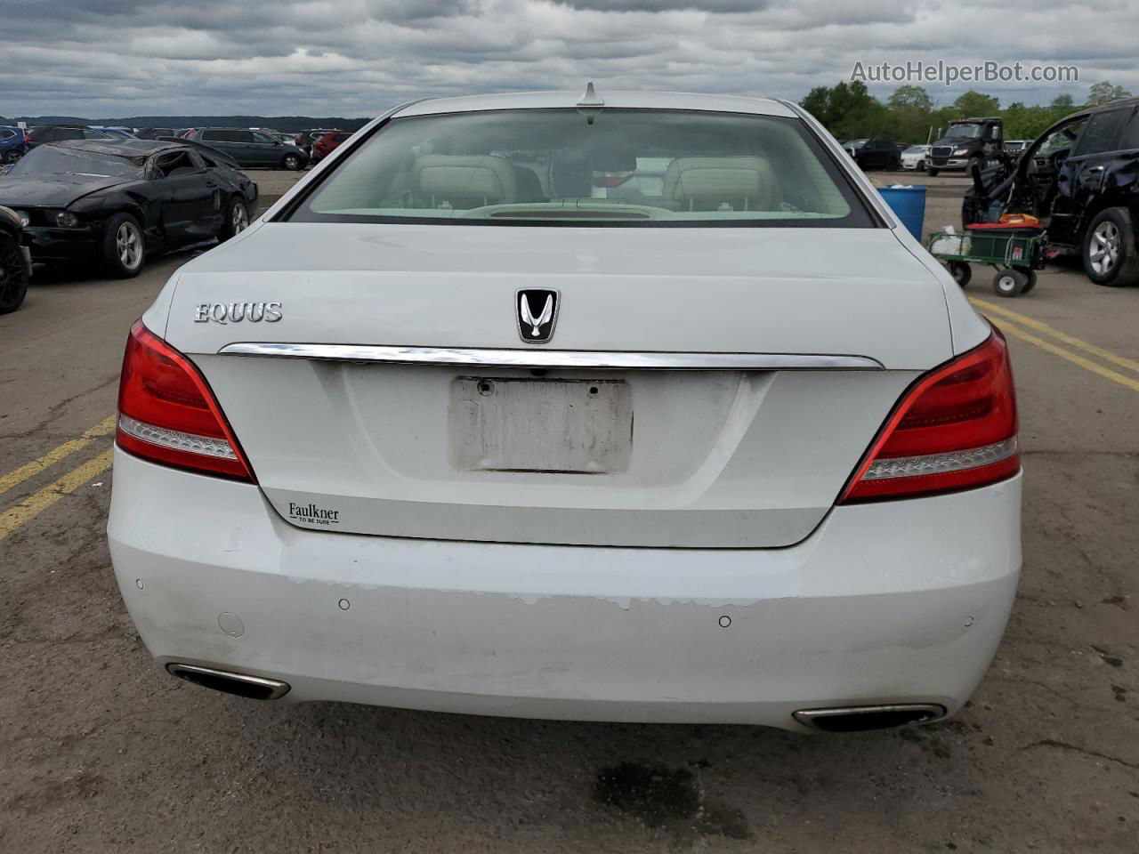 2014 Hyundai Equus Signature White vin: KMHGH4JHXEU079756