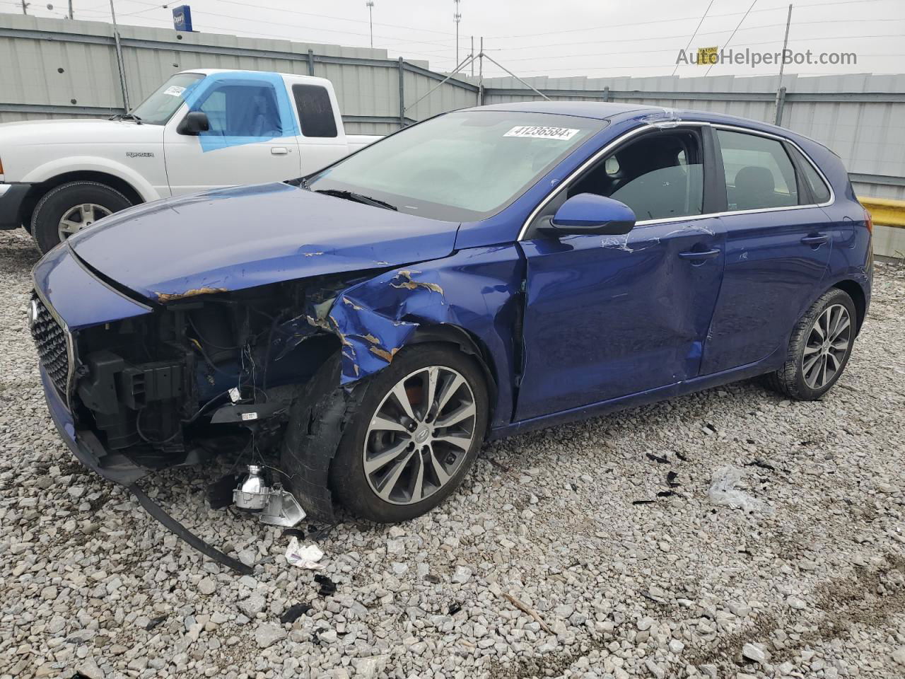 2019 Hyundai Elantra Gt  Синий vin: KMHH35LE0KU088134