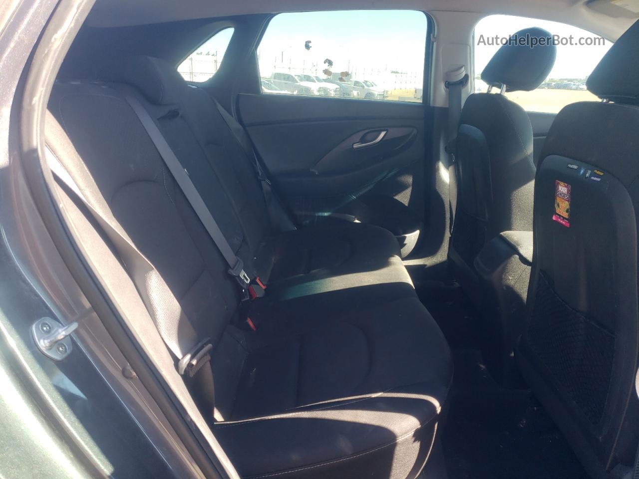 2018 Hyundai Elantra Gt  Gray vin: KMHH35LE7JU020654