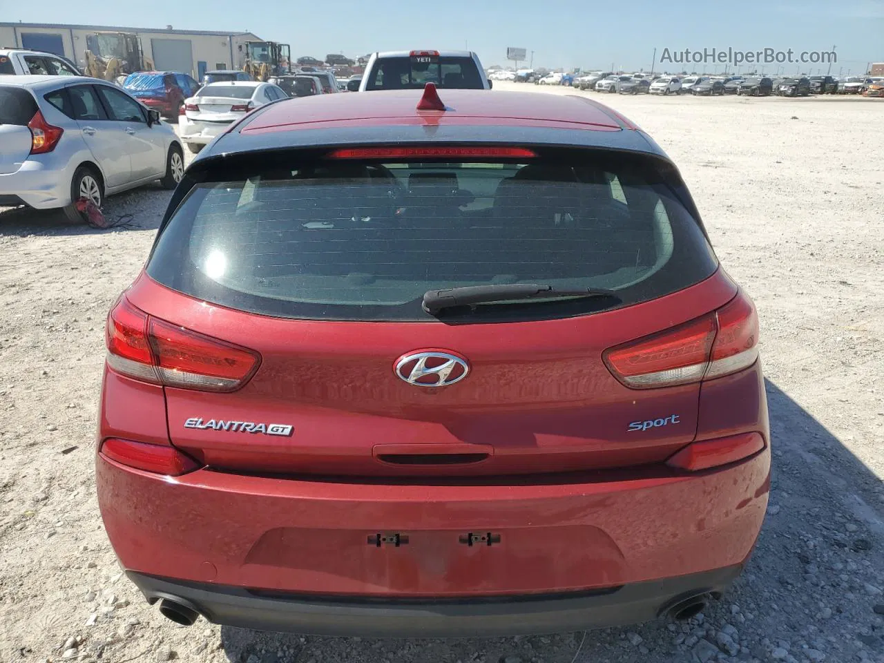 2018 Hyundai Elantra Gt Sport Красный vin: KMHH55LC8JU013219