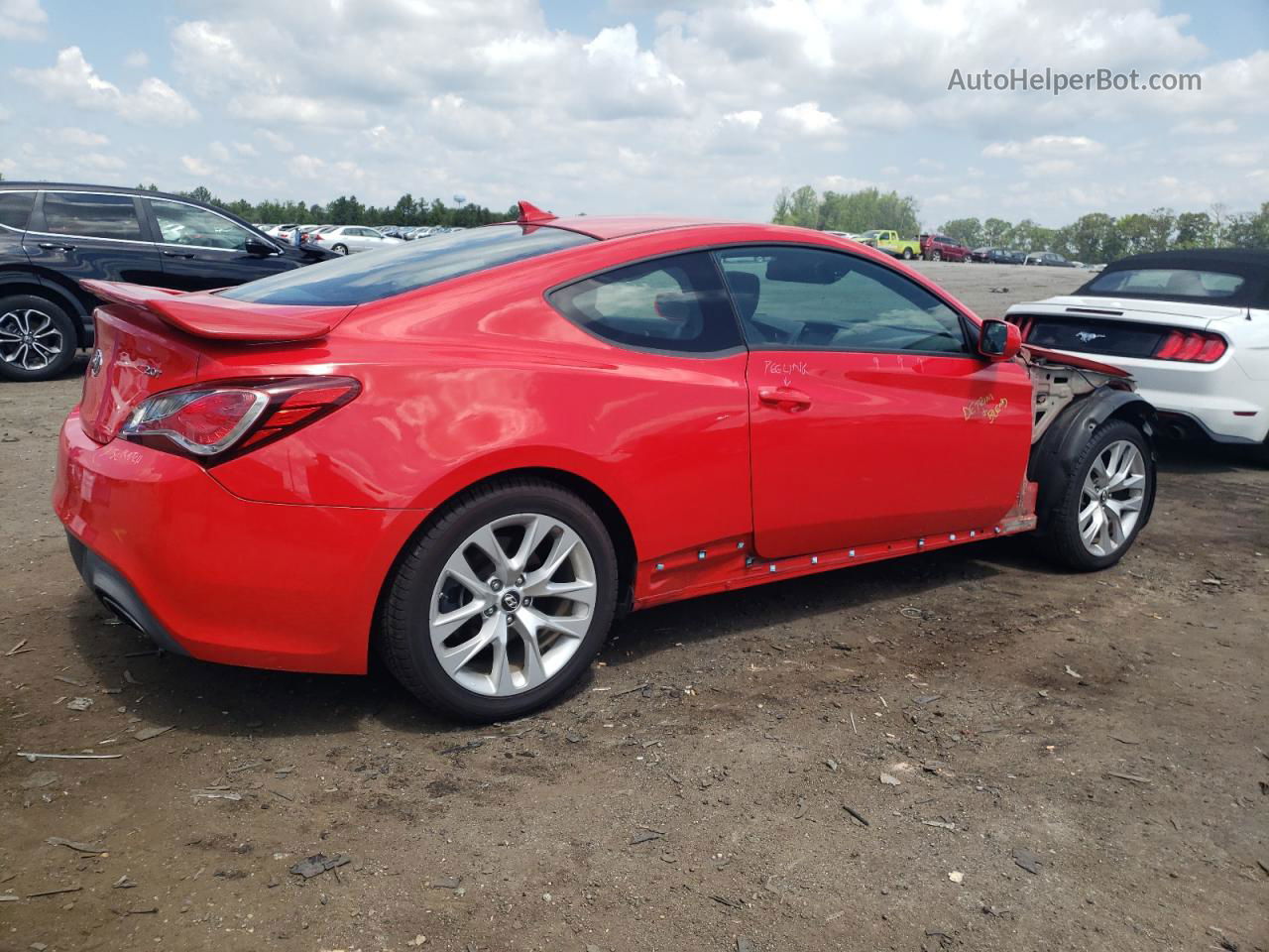 2013 Hyundai Genesis Coupe 2.0t Red vin: KMHHT6KD1DU107811