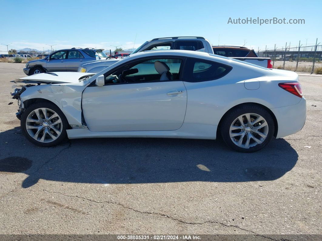 2013 Hyundai Genesis 2.0t Premium White vin: KMHHT6KD3DU103145