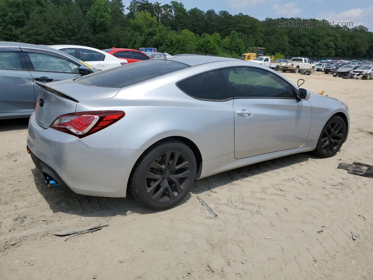 2013 Hyundai Genesis Coupe 2.0t Silver vin: KMHHT6KD5DU080712