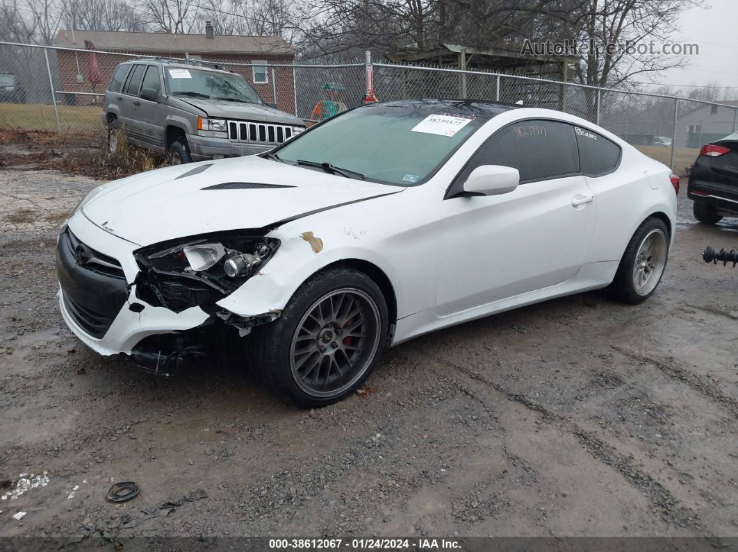 2013 Hyundai Genesis 2.0t R-spec White vin: KMHHT6KD5DU086901