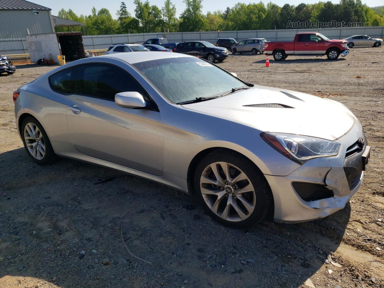 2013 Hyundai Genesis Coupe 2.0t Silver vin: KMHHT6KD6DU084302