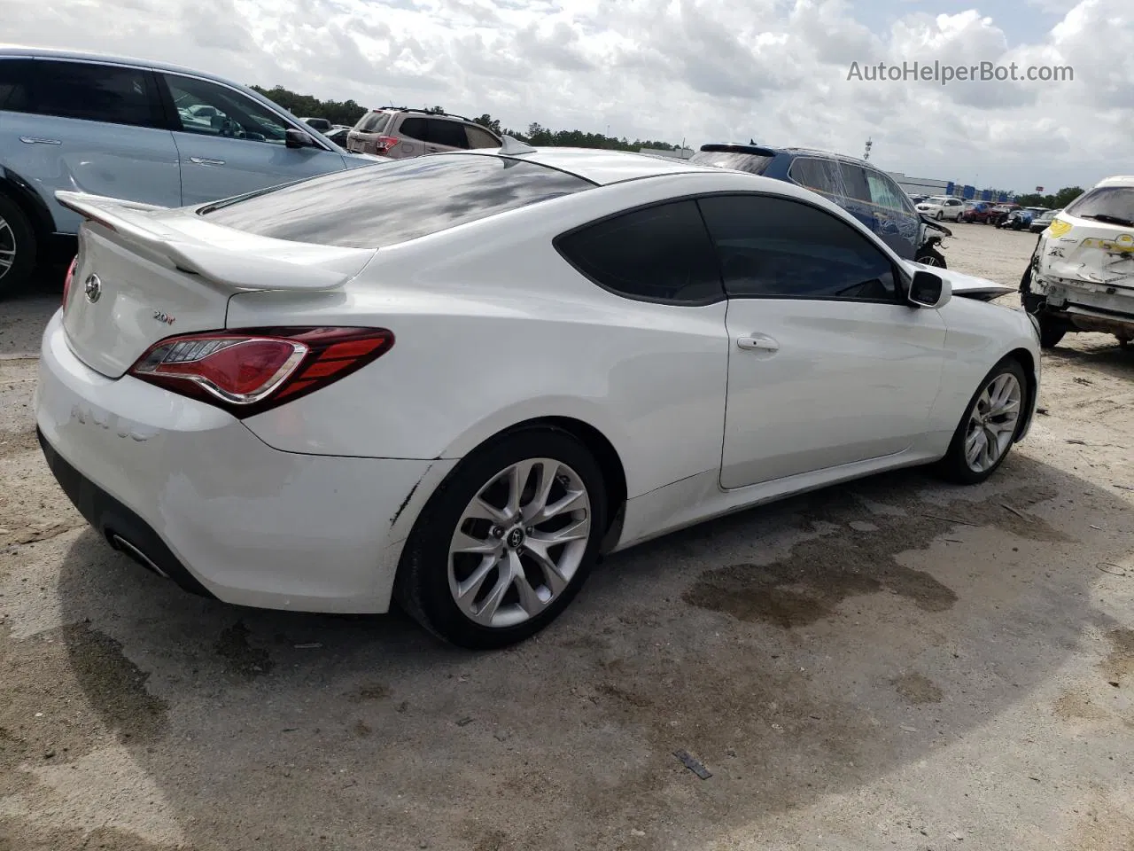 2013 Hyundai Genesis Coupe 2.0t White vin: KMHHT6KD6DU101535