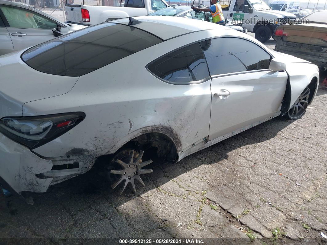 2013 Hyundai Genesis 2.0t White vin: KMHHT6KD6DU108050