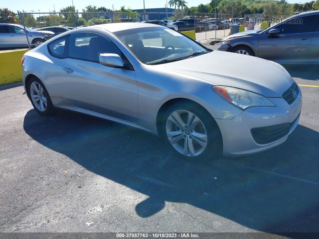 2010 Hyundai Genesis Coupe   Silver vin: KMHHT6KD8AU028096