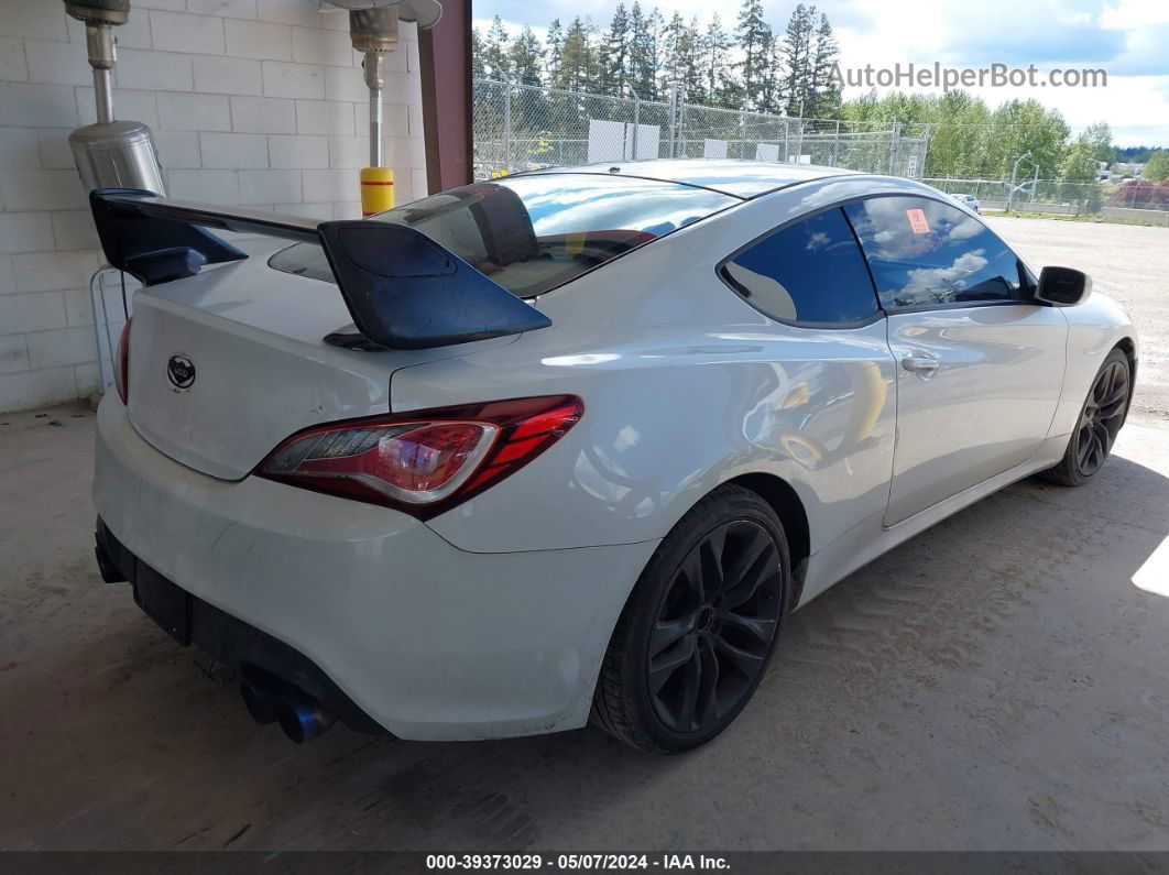 2013 Hyundai Genesis 3.8 R-spec Белый vin: KMHHU6KJ0DU093810