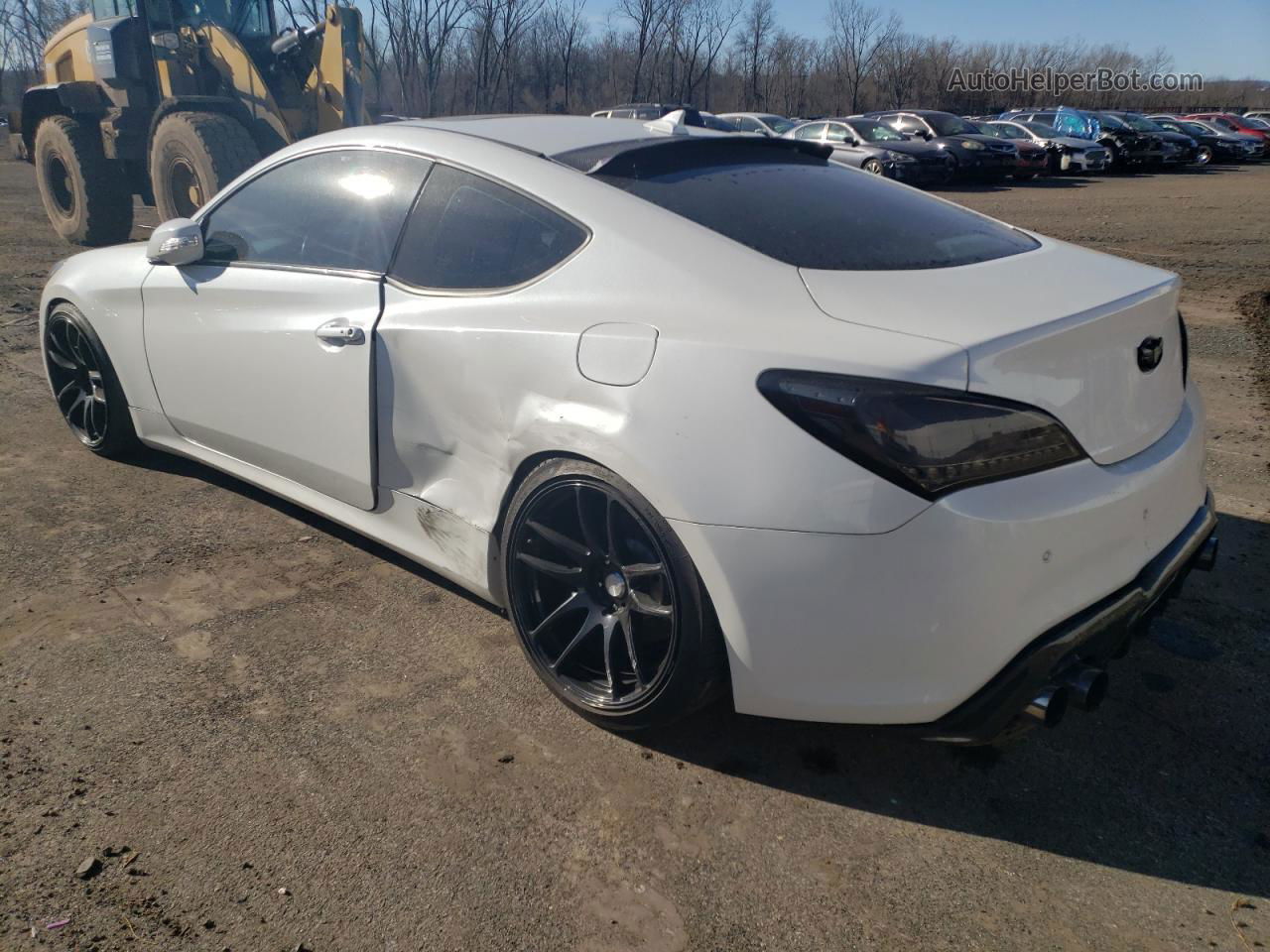 2013 Hyundai Genesis Coupe 3.8l White vin: KMHHU6KJ1DU087644