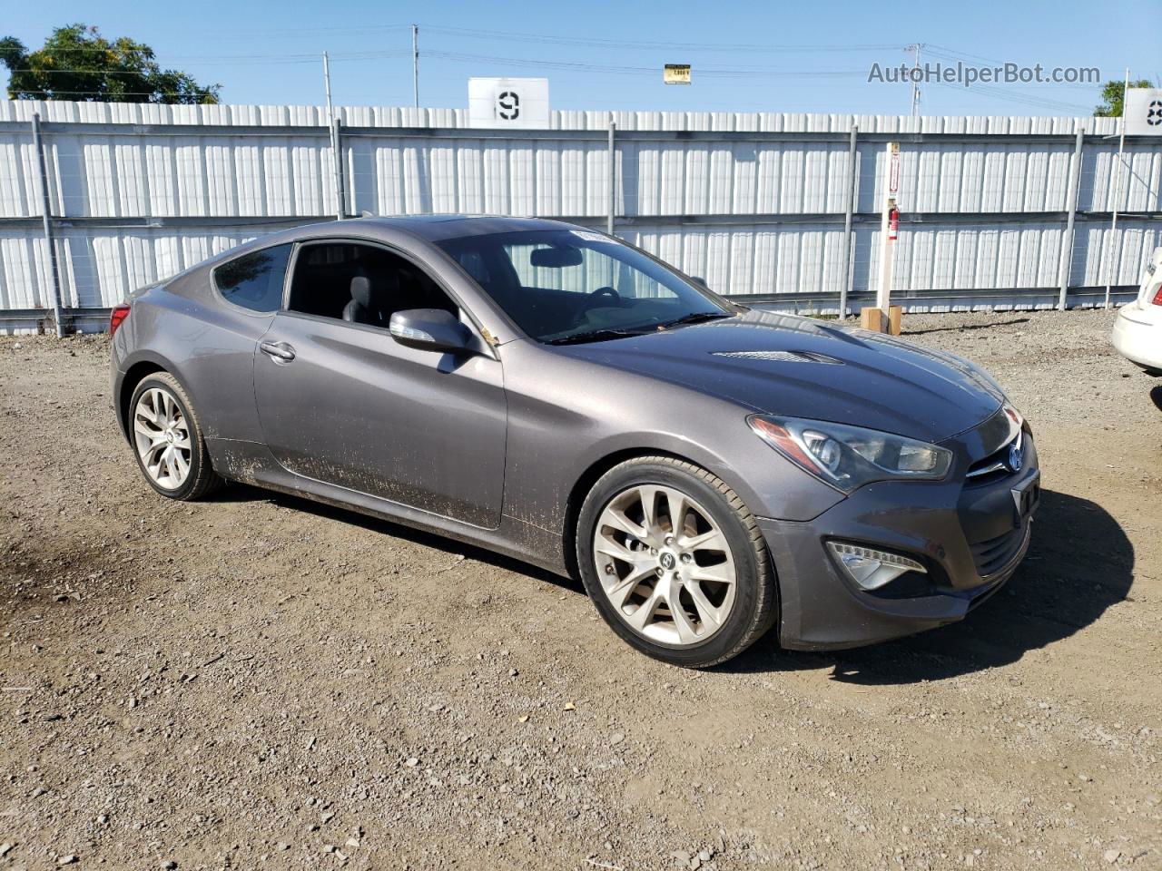 2013 Hyundai Genesis Coupe 3.8l Gray vin: KMHHU6KJ2DU084722