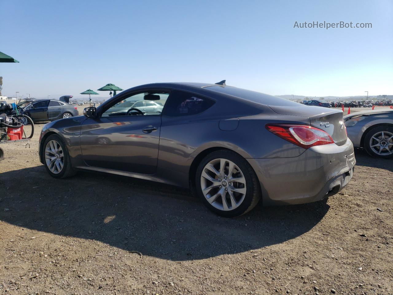 2013 Hyundai Genesis Coupe 3.8l Gray vin: KMHHU6KJ2DU084722