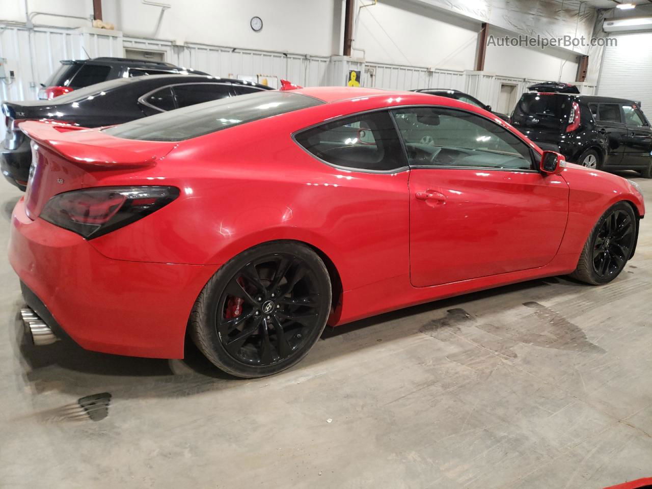 2013 Hyundai Genesis Coupe 3.8l Red vin: KMHHU6KJ2DU093369