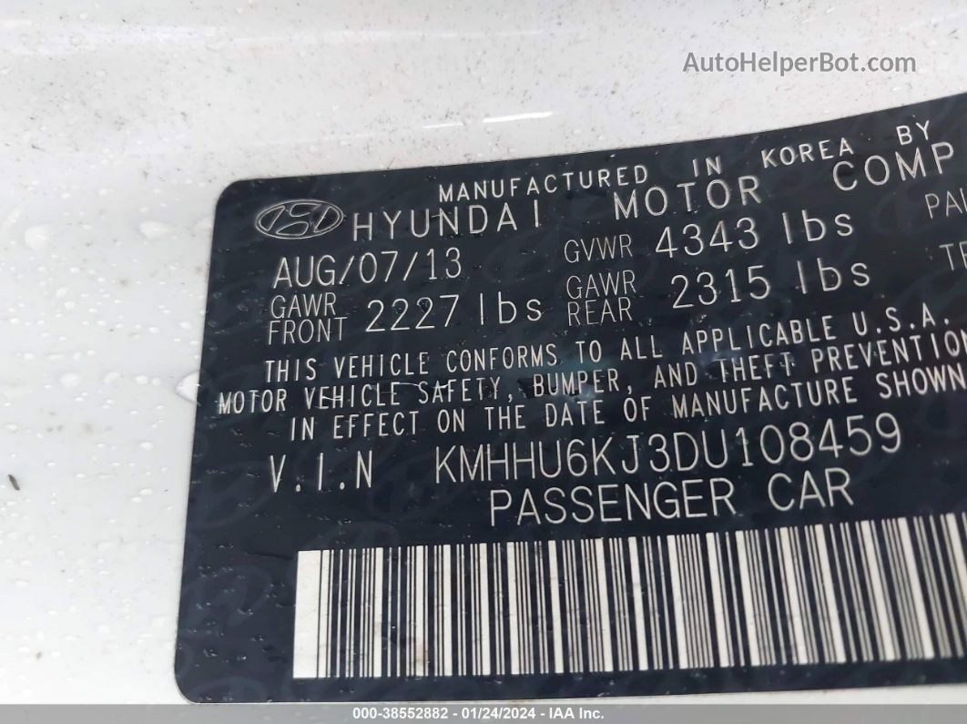 2013 Hyundai Genesis 3.8 Track White vin: KMHHU6KJ3DU108459