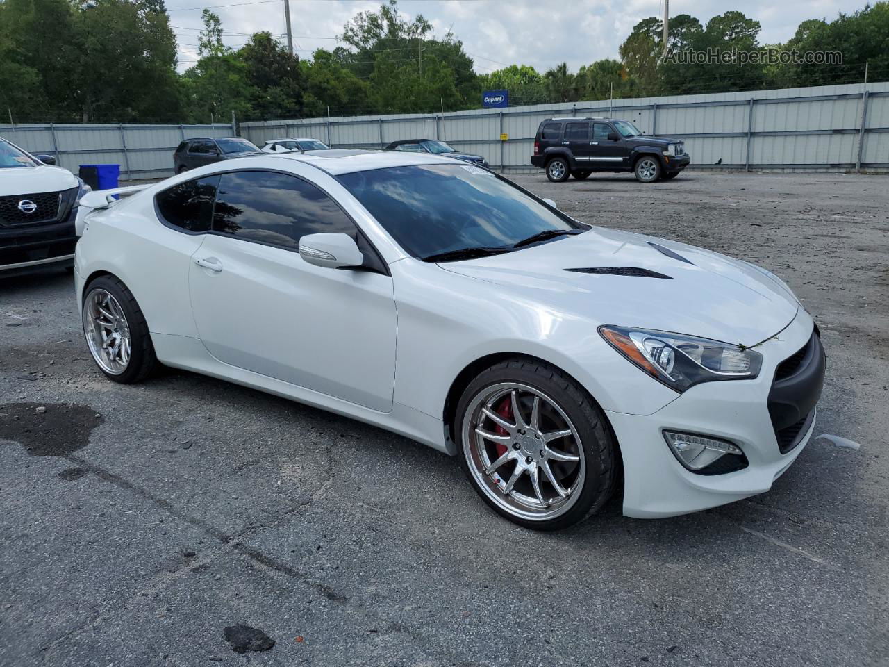 2013 Hyundai Genesis Coupe 3.8l White vin: KMHHU6KJ4DU105165