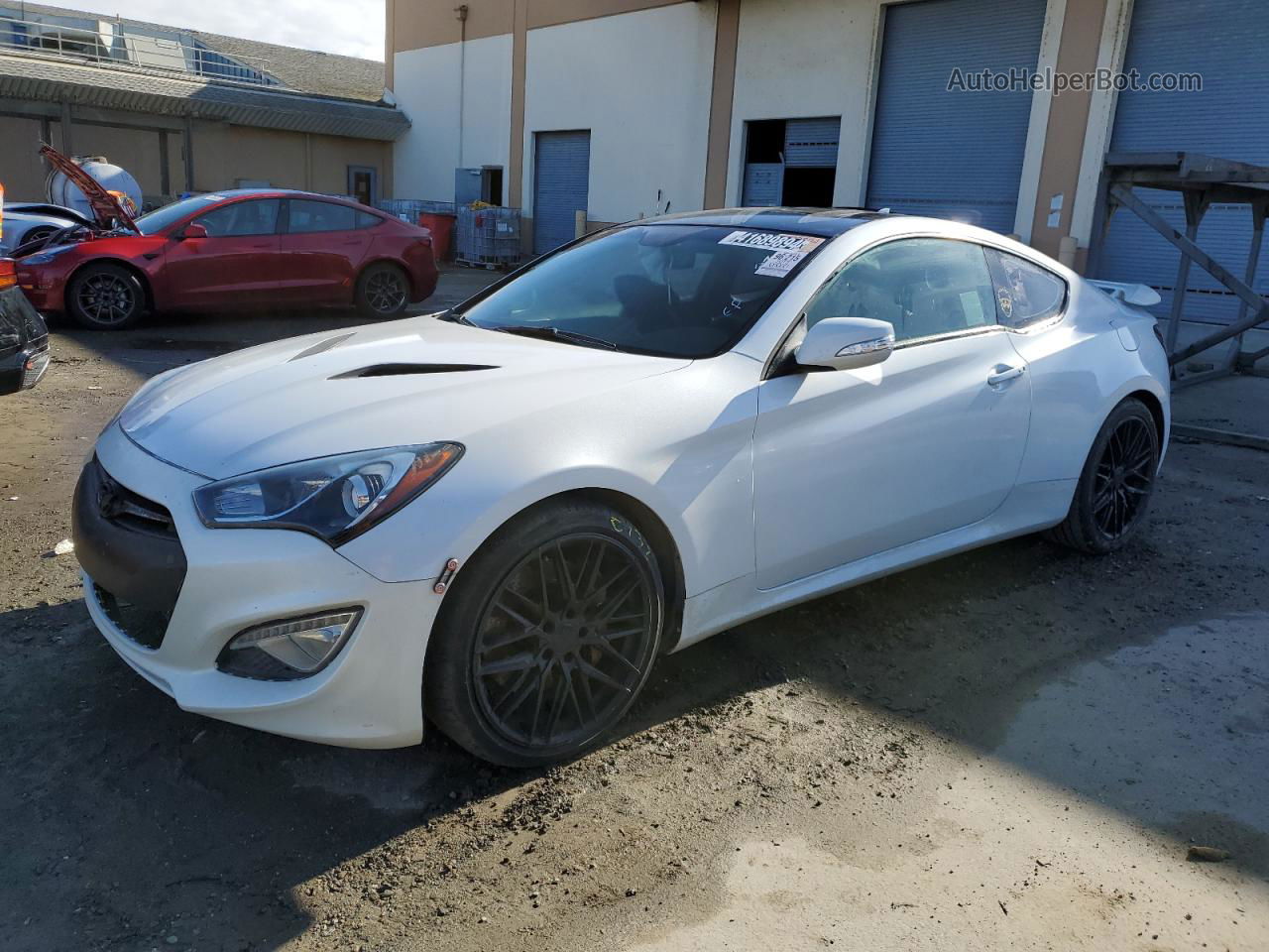 2013 Hyundai Genesis Coupe 3.8l White vin: KMHHU6KJ4DU105988