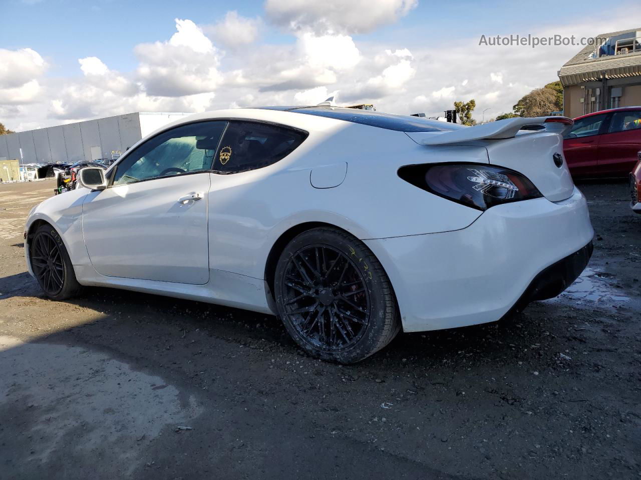 2013 Hyundai Genesis Coupe 3.8l White vin: KMHHU6KJ4DU105988