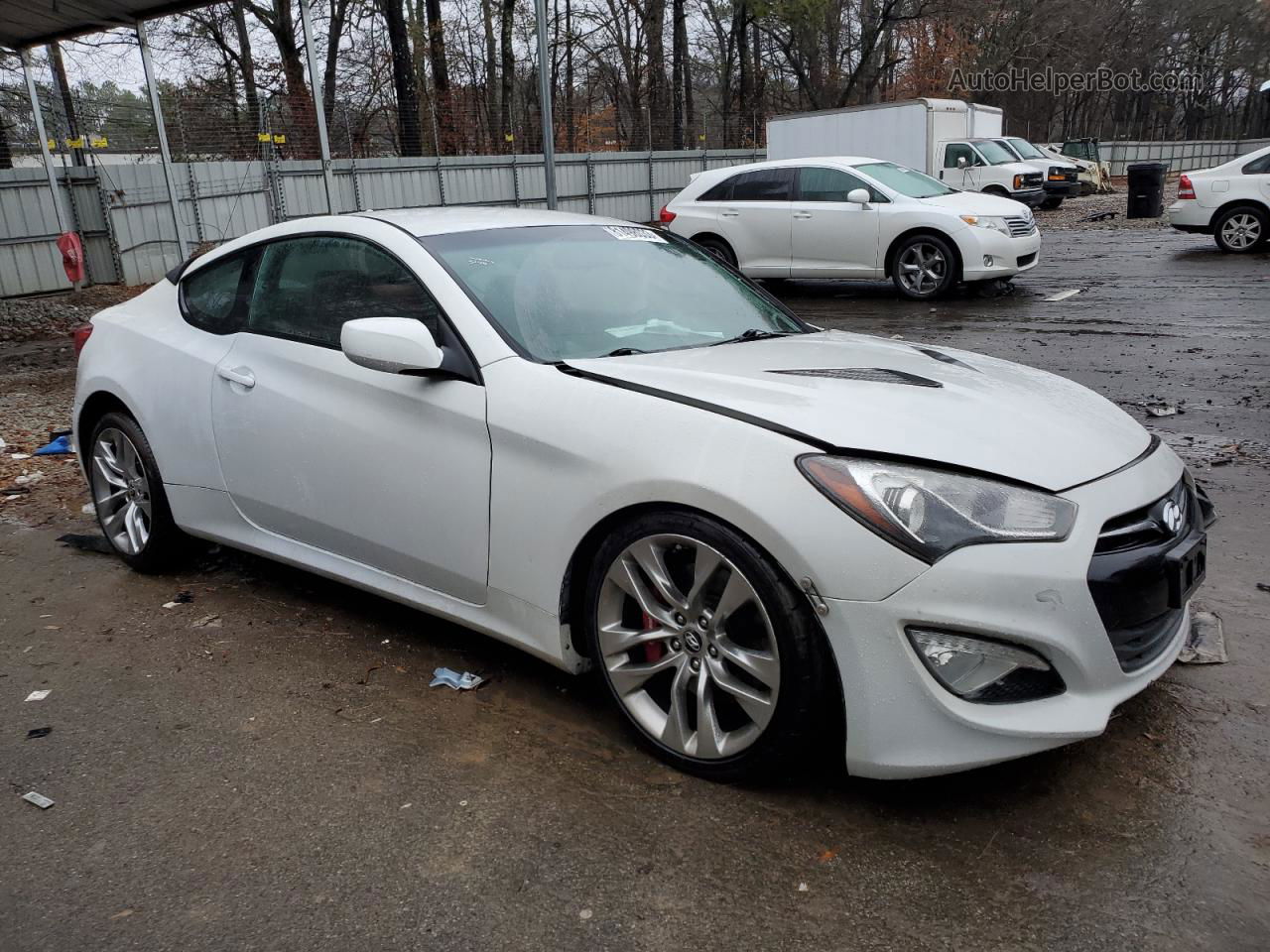 2013 Hyundai Genesis Coupe 3.8l White vin: KMHHU6KJ8DU093148